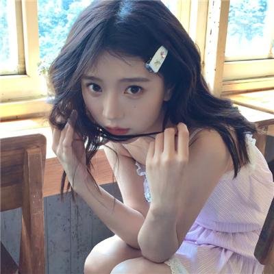 女学生和亨利先生